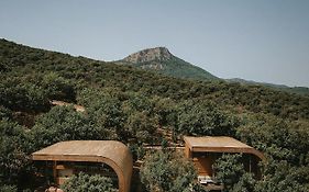 Souki Lodges & Spa